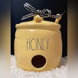 Rae Dunn Honeypot birdhouse